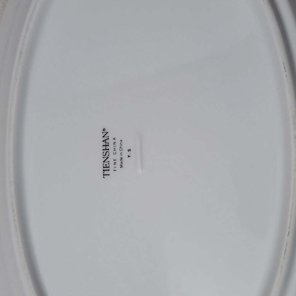 Vinatge Poinsettia and Ribbons Fine China Christmas Oval Platter - Picture 4 of 5
